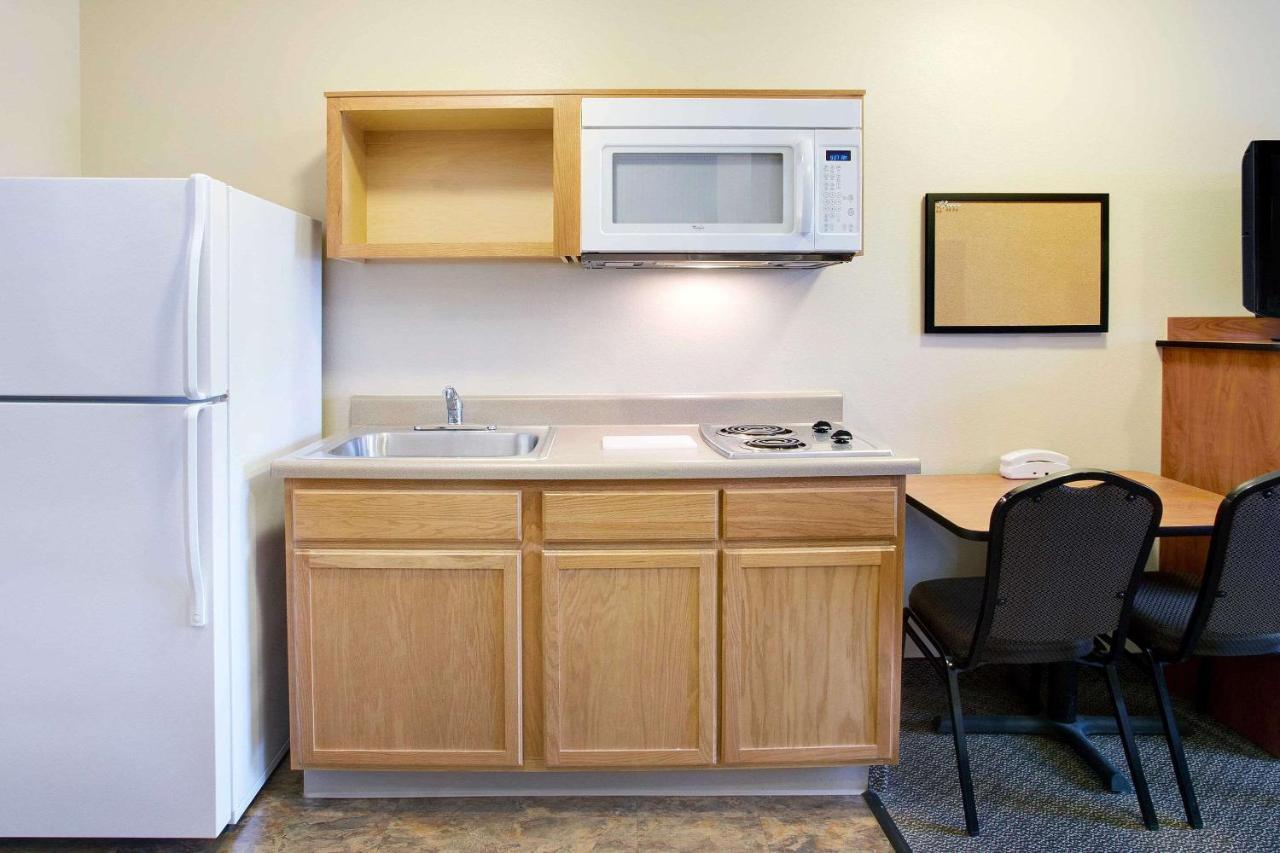 Woodspring Suites Raleigh Northeast Wake Forest Exterior foto