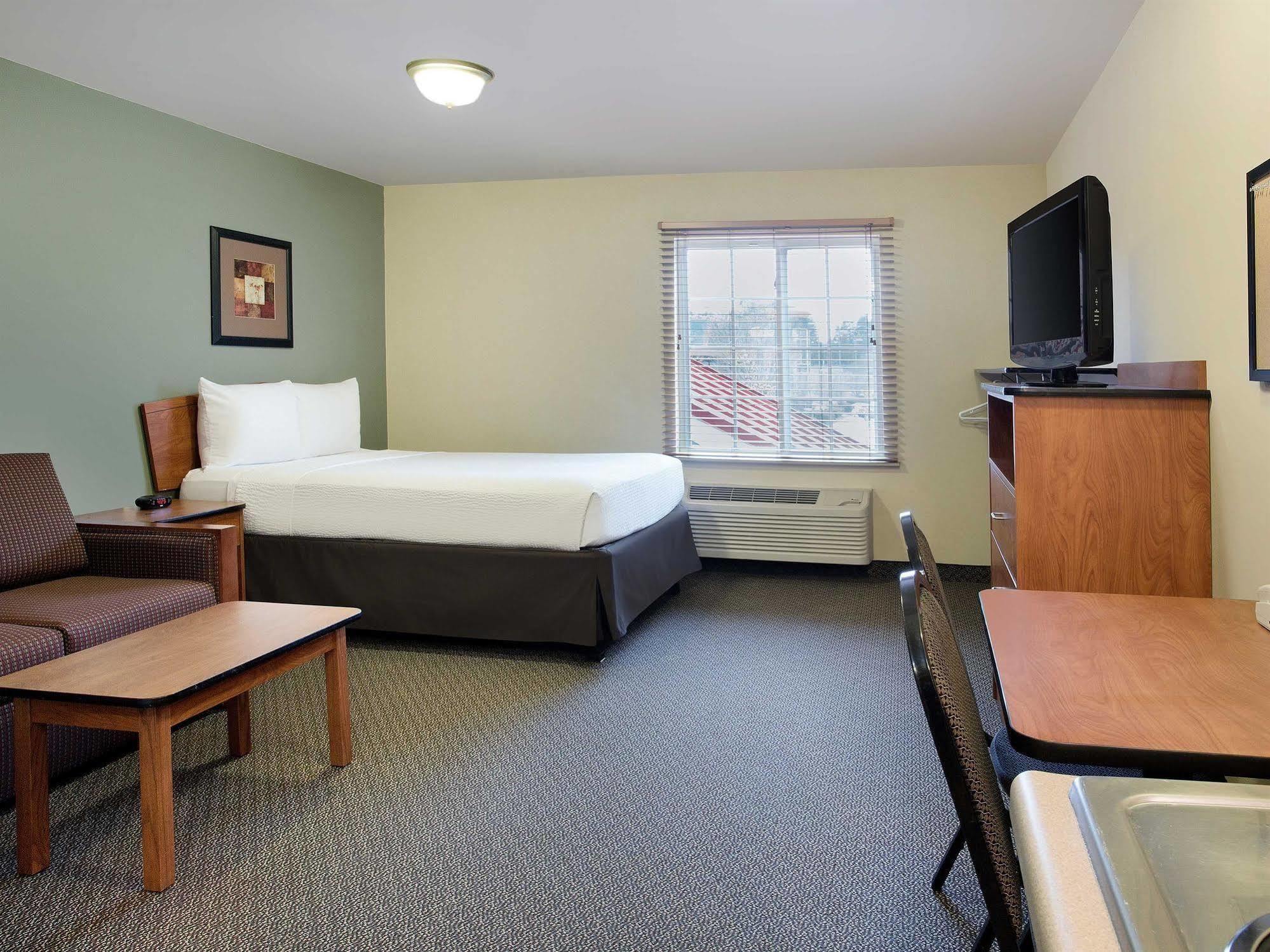 Woodspring Suites Raleigh Northeast Wake Forest Exterior foto